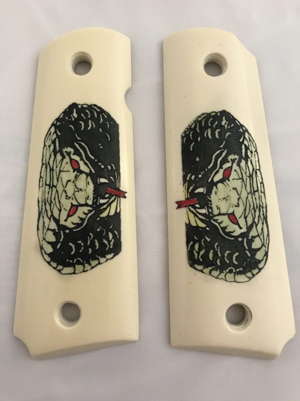 GOVERNMENT - FULL SIZE 1911 HANDGUN GRIP-COBRA HEAD
